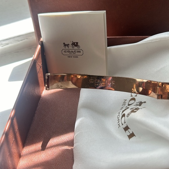 Coach Rose Gold bracelet - Picture 3 of 4